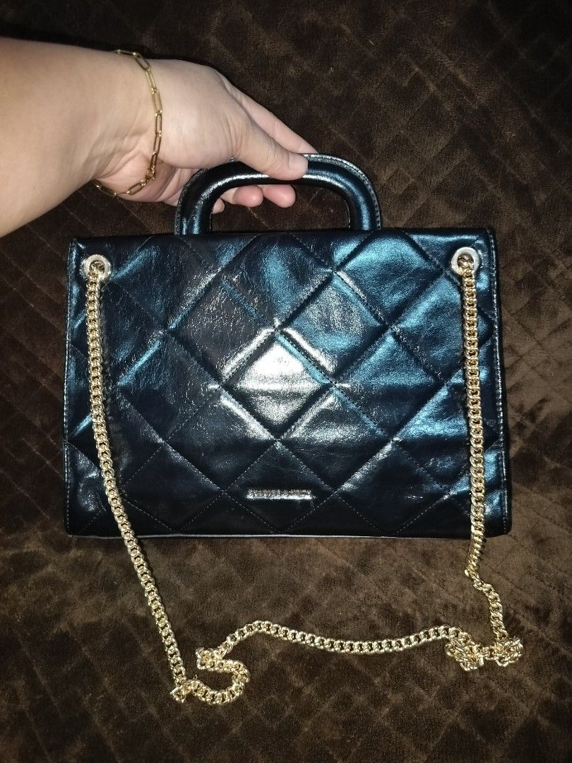 Authentic Charles and Keith Apfra Chain sling bag (Category: Cross-body Bags) located in Caloocan City. Submitted by jennielz (Listing ID 1464868851, Image 1). Description: Authentic Charles and Keith Apfra quilted chain sling bag -good as new (unused) -no issue.