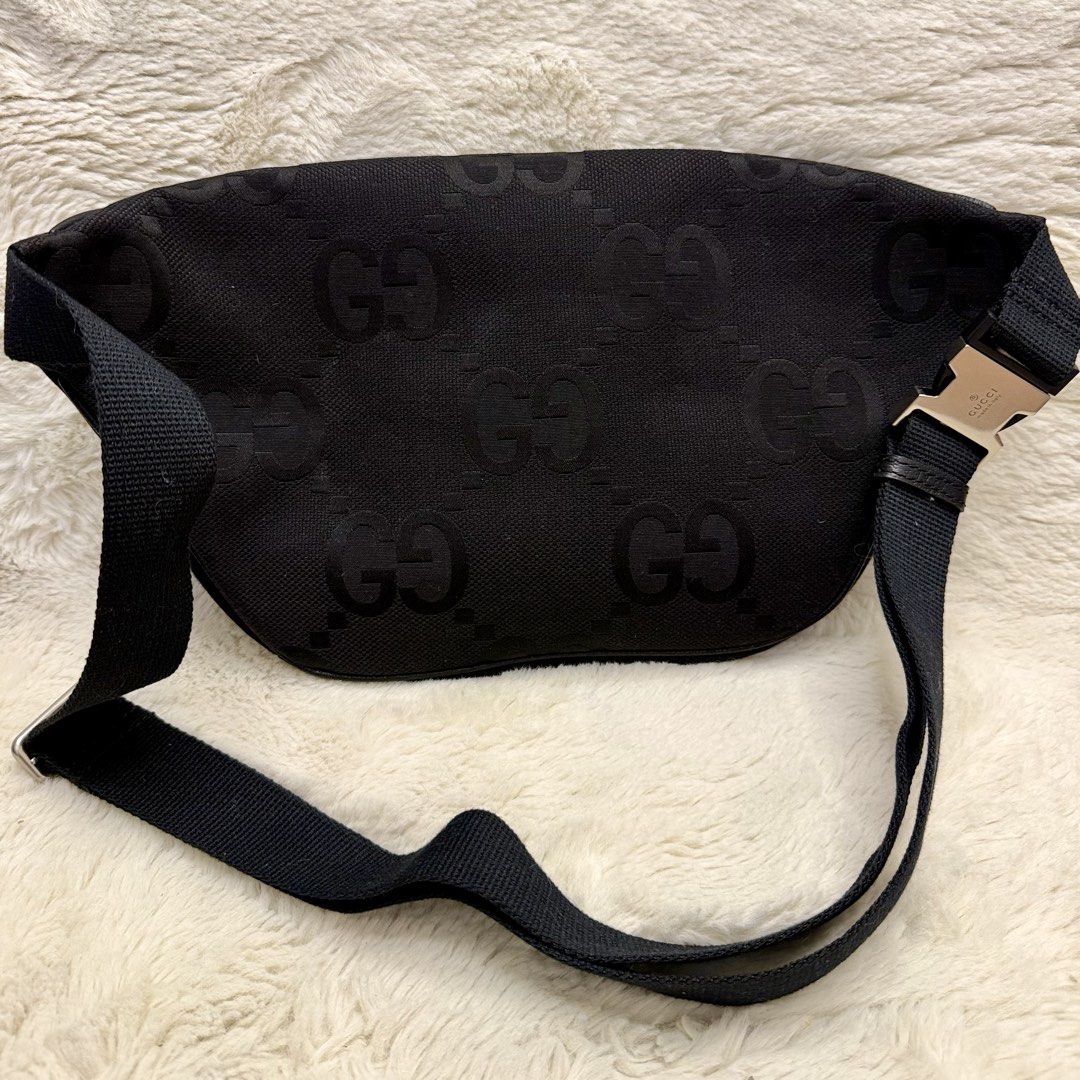Authentic Gucci Large Size GG Canvas Belt Bag (Category: Belt bags, Clutches and Pouches) located in Manila. Submitted by mrsmdxbseller (Listing ID 1464911893, Image 3). Description: .