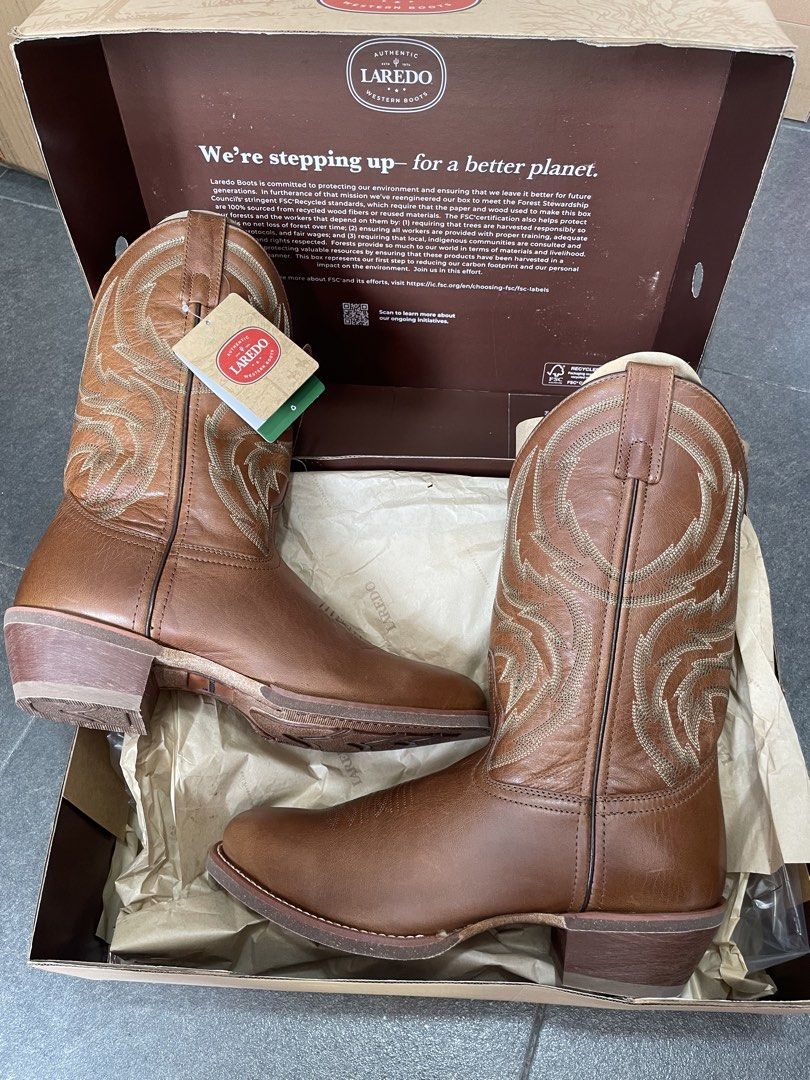 Brand new Laredo Mens Cowboy boots size 10 extra wide (Category: Boots) located in Manila. Submitted by shoestogomanila (Listing ID 1464799320, Image 2). Description: Brand new Laredo Mens Cowboy Boots size 10 extra wide DETAILS Shaft Leather Shaft Height 12” Circumference 12” Heel Cowboy Lining Textile Toe Round Outsole Oil And Heat Resistant Rubber Oil Resistant Y Slip Resistant N Heel Height 1 3/8”.