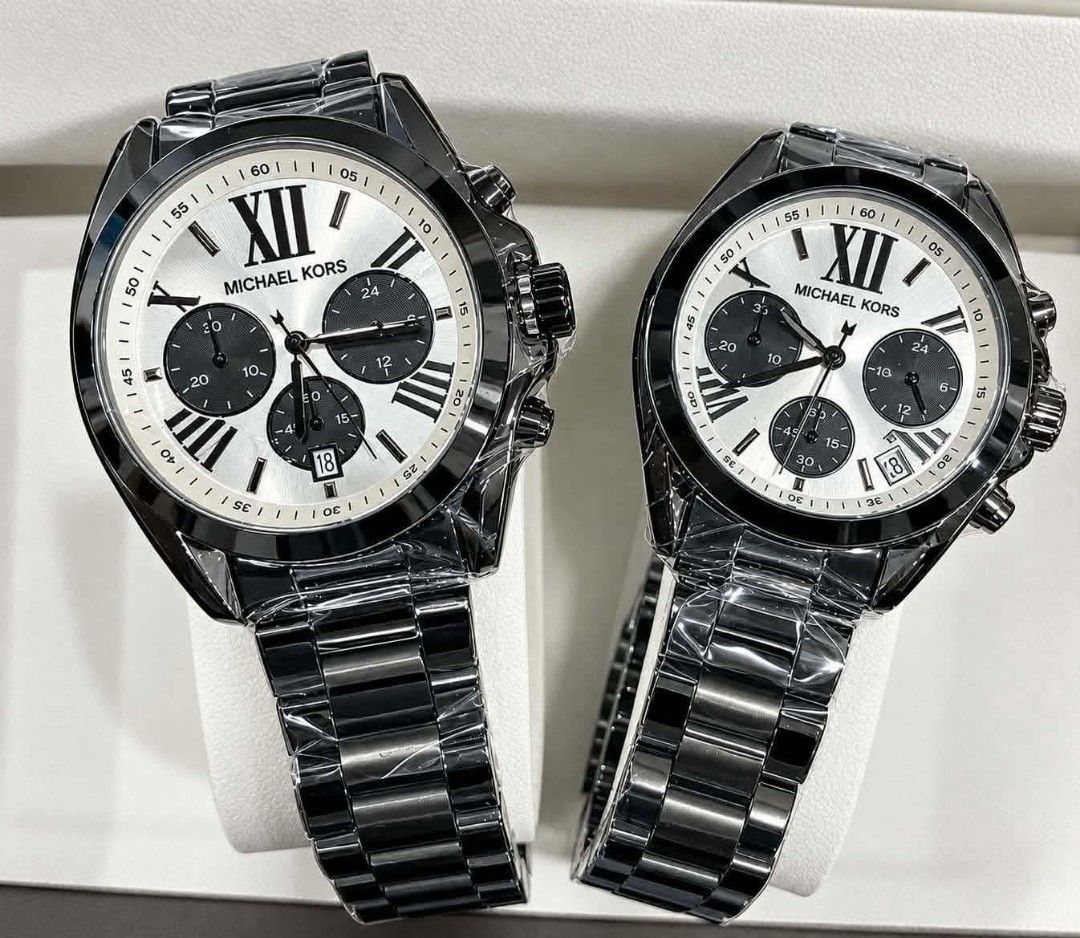 Authentic MK Watch (Category: Women's Watches) located in Caloocan City. Submitted by cheskhaionlinestore2.0 (Listing ID 1464793905, Image 1). Description: WATCH AUTHENTIC ⌚ ₱2150 each only 📌 ₱4000 couple ❗ ✅Hard box ✅Paper Bag ✅Manual ✅Battery Operated.