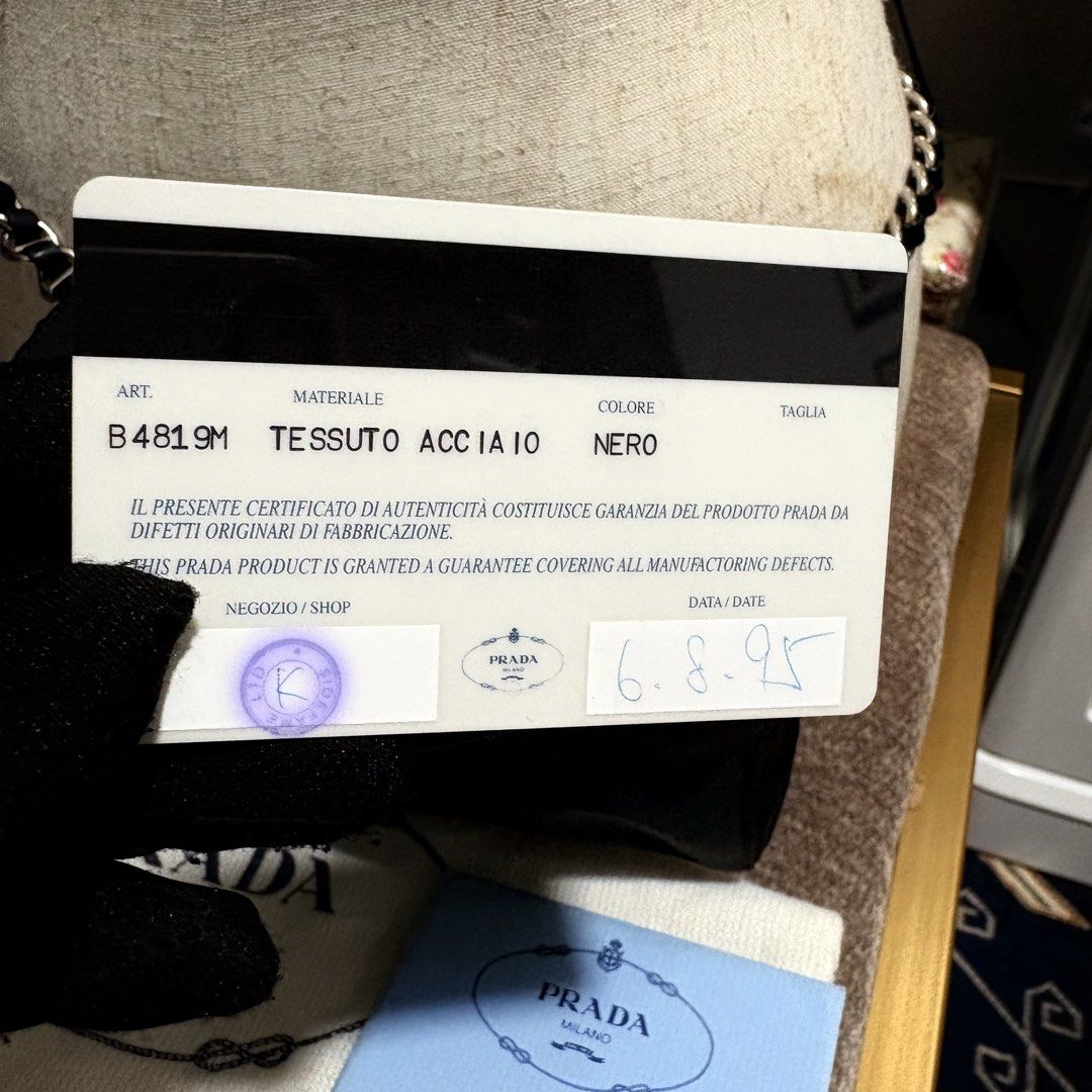 Authentic Prada Tessuto Nero Belt Bag on Chain (Category: Luxury Bags & Wallets) located in Binangonan. Submitted by makoleksyon (Listing ID 1464812651, Image 3). Description: Excellent condition Like new No flaws Rank A Super black pa Size: H-4.5 x W-6 x D-2 inches Comes with box, dust bag and authenticity card Bulldog under zip Bought in Japan 💯% Authentic Money back guarantee .
