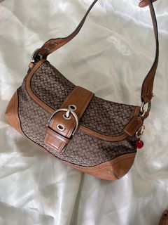 (Category: ) located in . Submitted by thechicvtg (Listing ID 1464787044, Image 1). Description: .