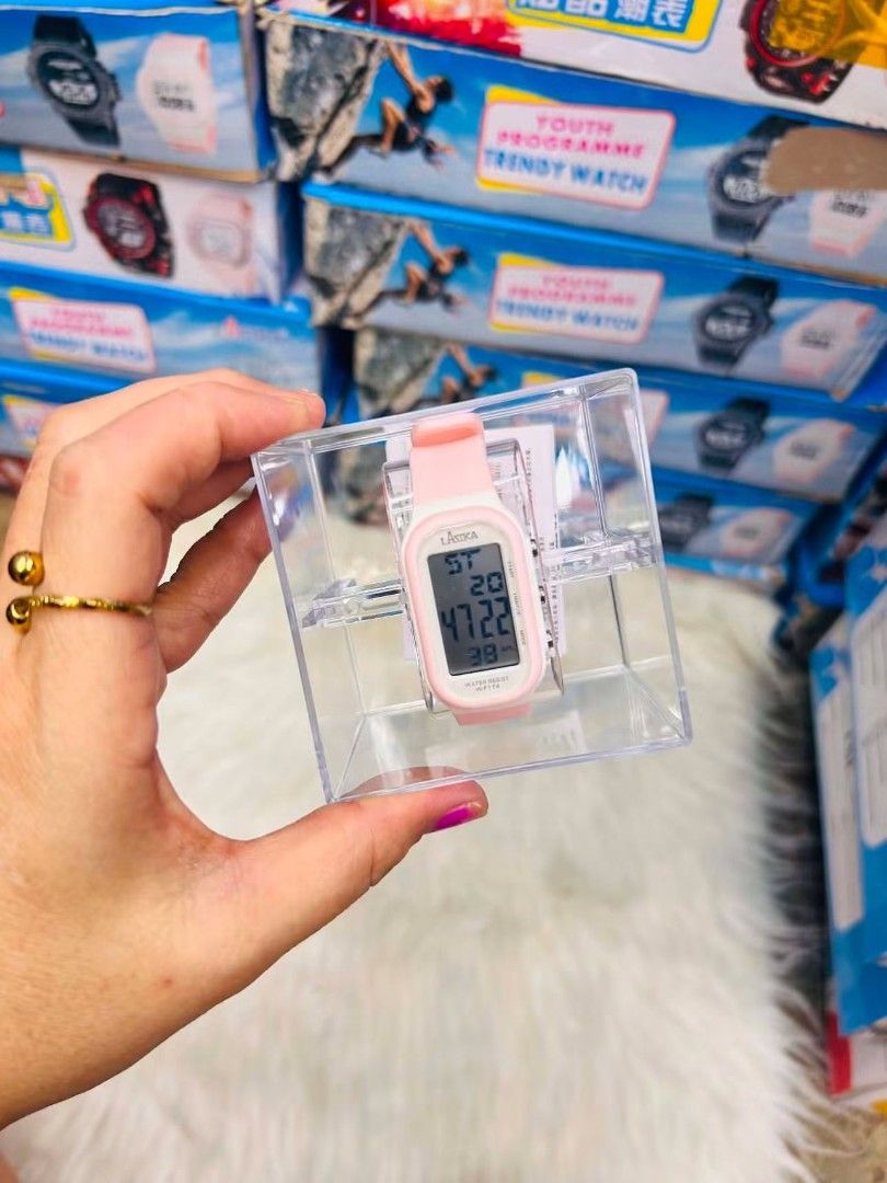 Available ‼️ Lasika ‼️ Waterproof ‼️ (Category: Looking For) located in Manila. Submitted by chellesshop (Listing ID 1464824834, Image 3). Description: .