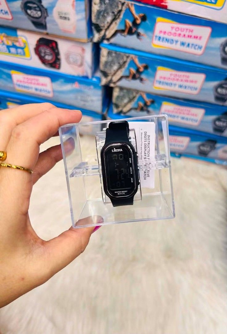 Available ‼️ Lasika ‼️ Waterproof ‼️ (Category: Looking For) located in Manila. Submitted by chellesshop (Listing ID 1464824834, Image 1). Description: .