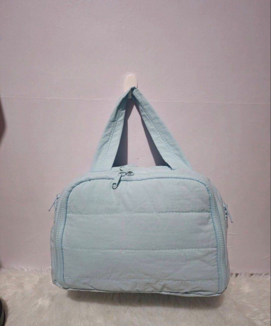 Baby Bag (Category: Diapers & Baby Wipes) located in San Pablo. Submitted by anicahclosetonlineshop (Listing ID 1464891076, Image 1). Description: Baby Bag baby blue color zipper all working no issue what you see is what you get ➡️payment first ➡️shipping via orange app or jnt direct 🗺️ san pablo laguna .