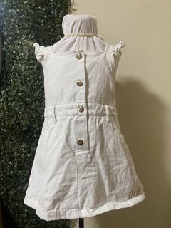 (Category: ) located in . Submitted by avathriftedcloset (Listing ID 1464875130, Image 1). Description: .