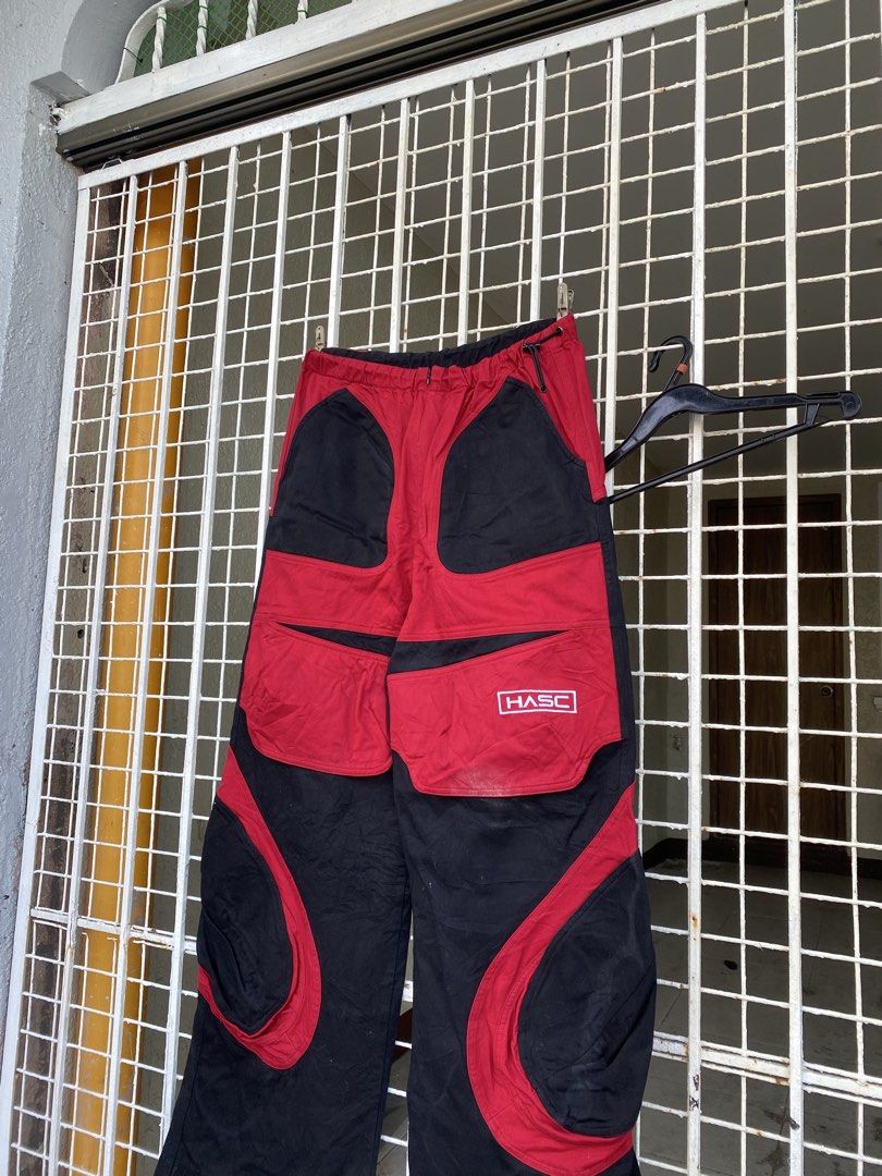 Baggy pants (Category: Jeans) located in Las Pinas. Submitted by mark2k05 (Listing ID 1464867767, Image 2). Description: Need wash.