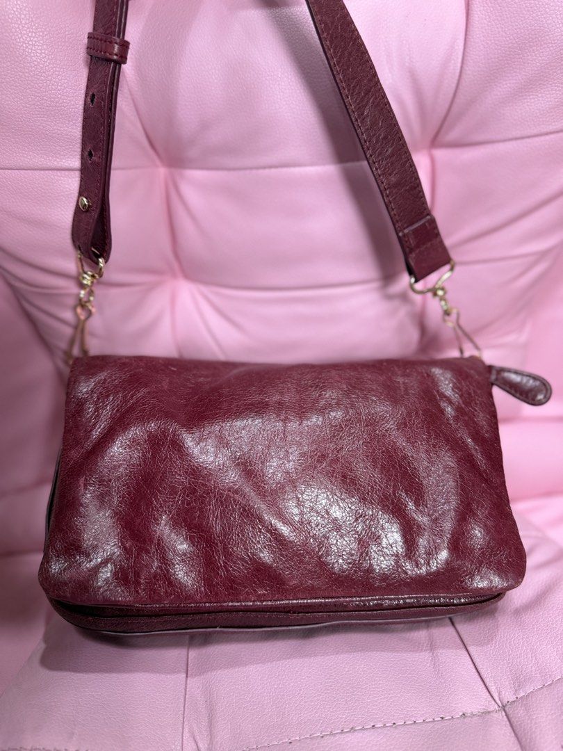 Balen sling (Category: Announcements) located in Surigao. Submitted by ziensap1008873 (Listing ID 1464864079, Image 2). Description: Preloved Not guaranteed Self-authentication .