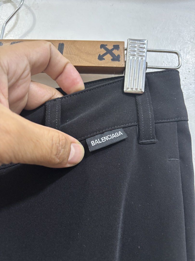 balenciaga Black Wideleg Trouser (Category: Luxury Accessories) located in Taytay. Submitted by leanmark103093 (Listing ID 1464787722, Image 3). Description: B^L€NCl^G^ Wide-leg Black Trousers Size small on tag 27/28 Waistline 42 Length 10 hem Good as new No issue 📩📩📩📩.