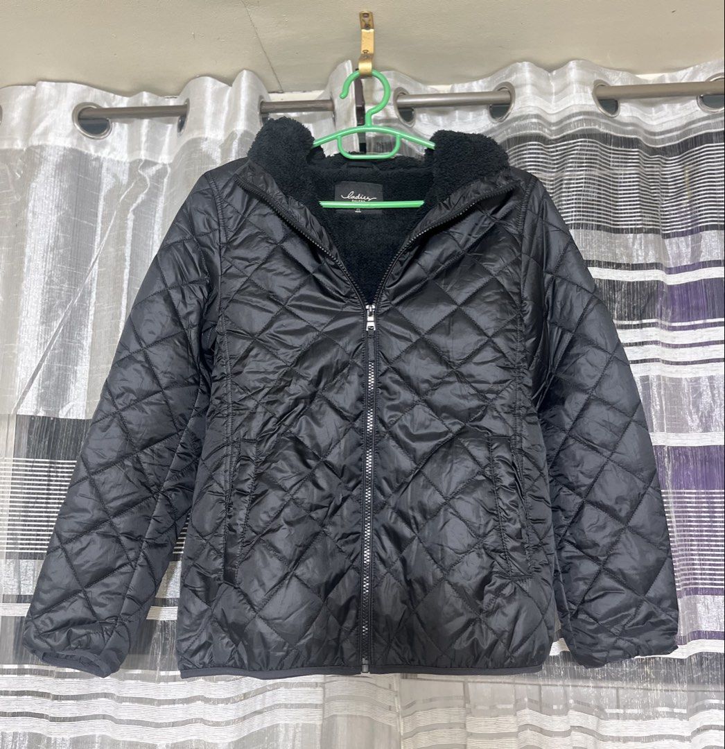 BALENO Ladies Jacket (Medium) (Category: Coats, Jackets and Outerwear) located in Manila. Submitted by dayclutter (Listing ID 1464906317, Image 1). Description: .