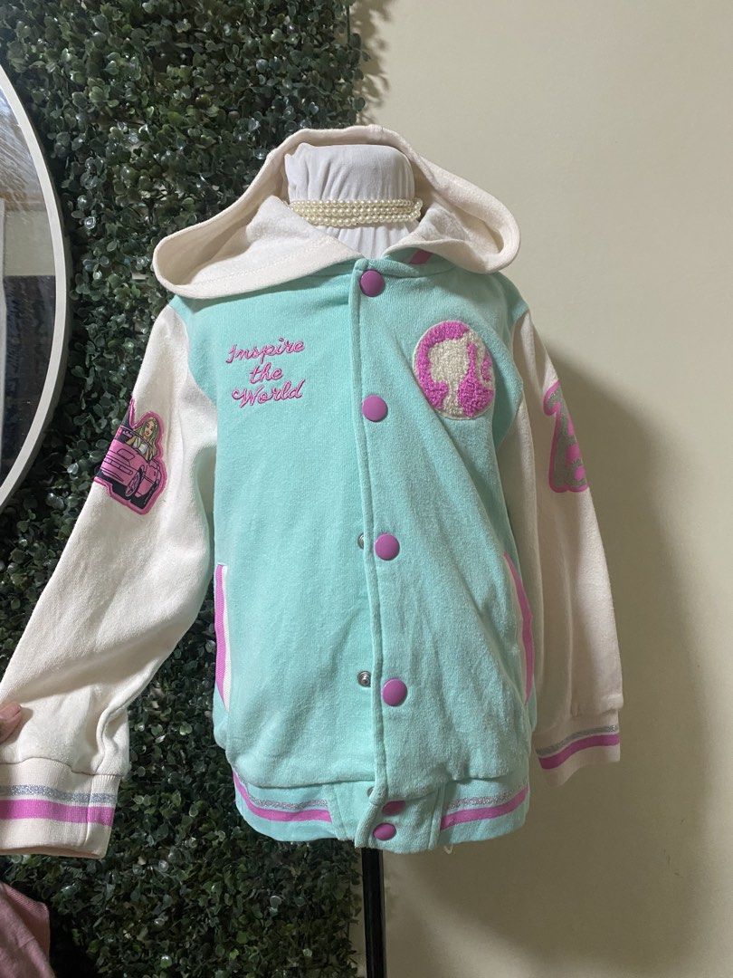 Barbie mattel jacket with hoodie (Category: Babies & Kids Fashion) located in Manila. Submitted by avathriftedcloset (Listing ID 1464966417, Image 1). Description: .
