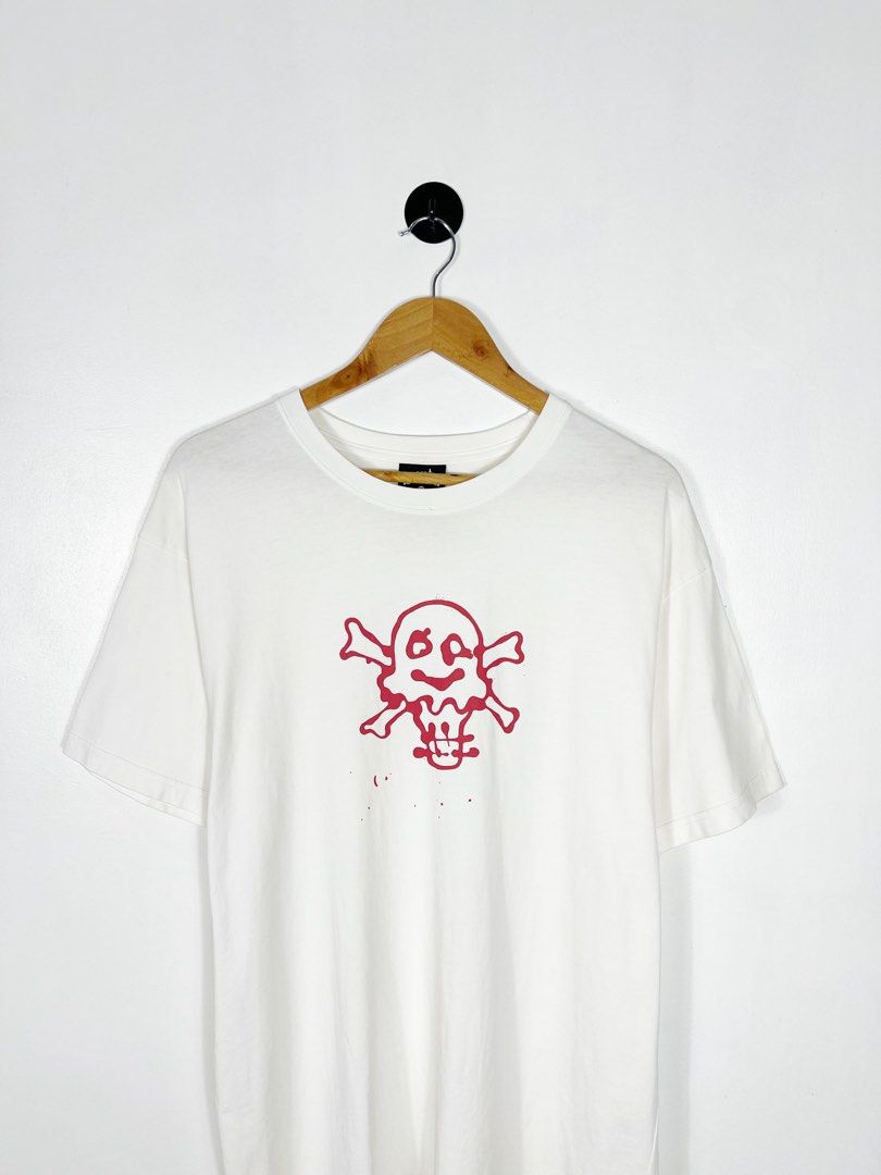 BBC Ice Cream Splat Shirt (Category: Tshirts & Polo Shirts ) located in Bacolod City. Submitted by nodaysoff (Listing ID 1464899318, Image 2). Description: BBC Ice Cream Splat Shirt - Authentic Measures: 24x31 | XL Excellent condition *Yellow stain washable ₱780.