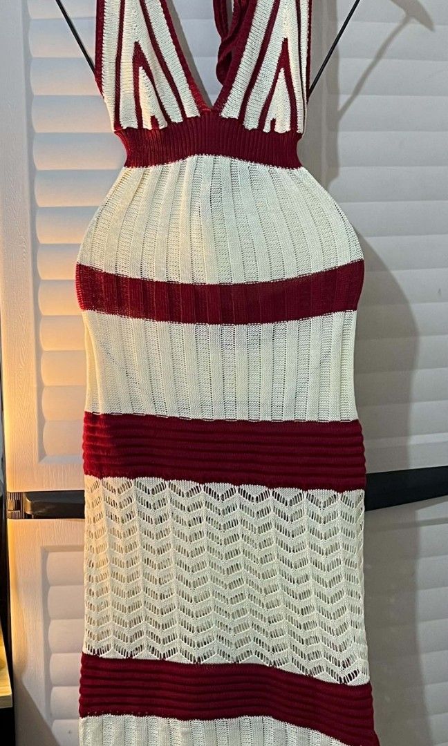 Beach dress (Category: Dresses) located in Caloocan City. Submitted by silentowl_957150 (Listing ID 1464898028, Image 1). Description: .