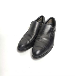 (Category: ) located in . Submitted by thrifting_gorilla (Listing ID 1464885149, Image 1). Description: .