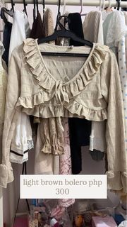 (Category: ) located in . Submitted by lalluviashop (Listing ID 1464825357, Image 1). Description: .