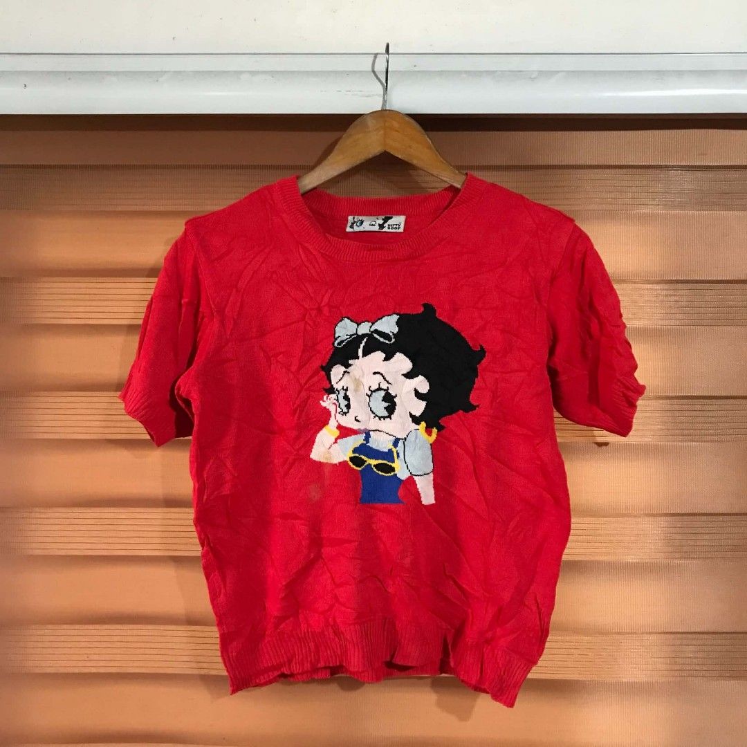 Betty Boop knitted tops (Category: Blouses) located in Aloran. Submitted by thrift_hunter73 (Listing ID 1464805523, Image 1). Description: Betty Boop knitted tops.