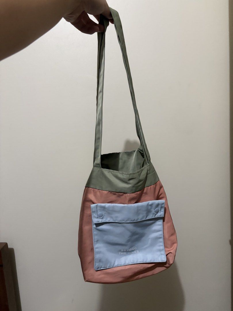 Beyond the Vines Mini Reversible Bag (Category: Shoulder Bags) located in Pateros City. Submitted by mariselly (Listing ID 1464926573, Image 2). Description: -purchased in Singapore -used a few times -great condition -no flaws.