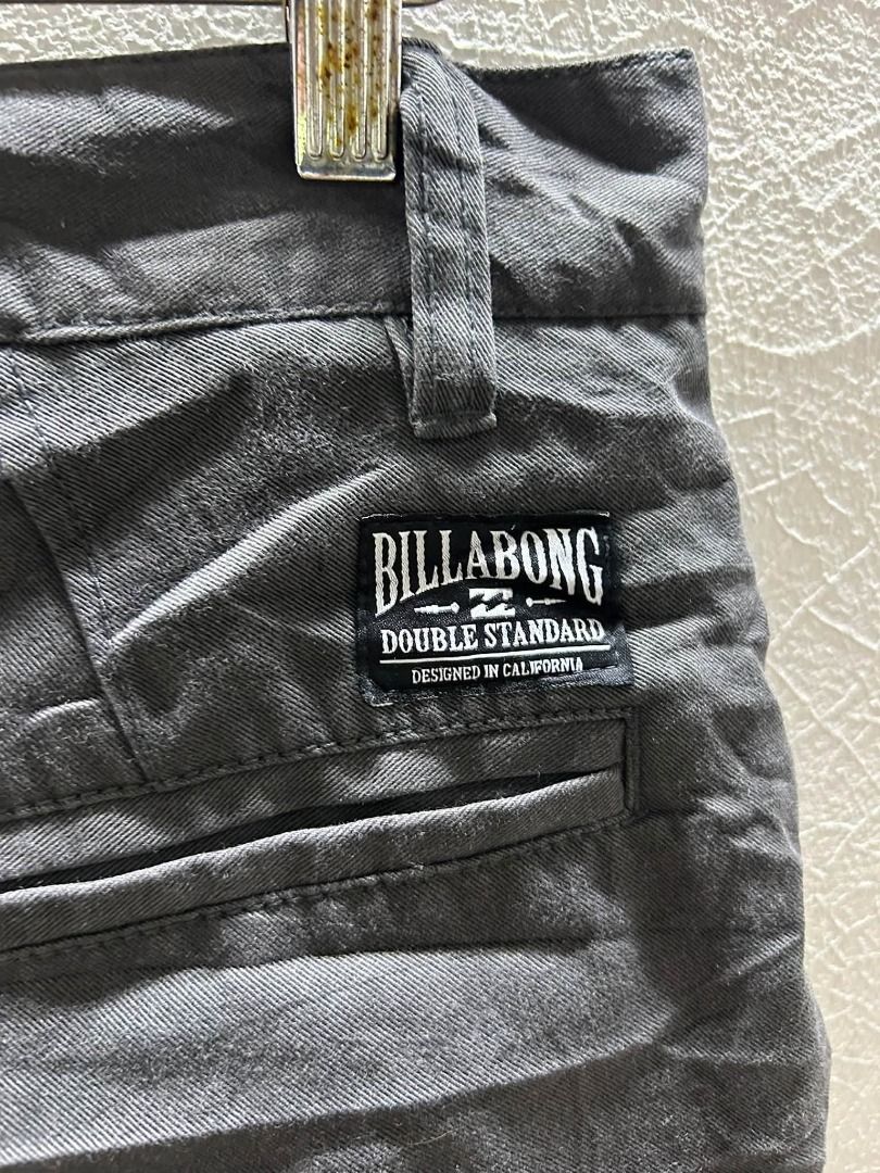 BILLABONG SHORT (Category: Shorts) located in Caloocan City. Submitted by j3ngsanity (Listing ID 1464924603, Image 3). Description: SIZE : 31-32 x 21 x10 ISSUE : SUPER LIIT NA PAINT STAIN SA HEM.