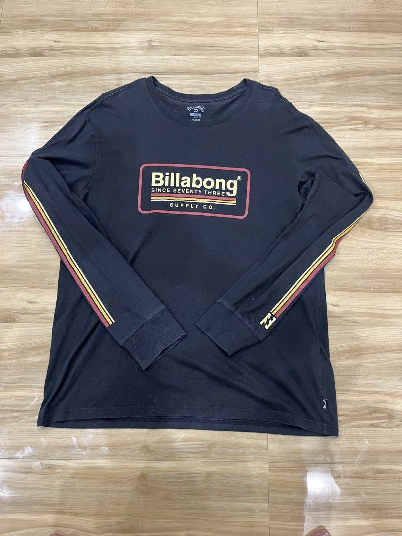 Billabong (Category: Tshirts & Polo Shirts ) located in Angeles City. Submitted by thriftsij (Listing ID 1464942595, Image 1). Description: Billabong long sleeve tee in black. Tag shows size large 21.5/27-28 regular fit, comfortable everyday wear..