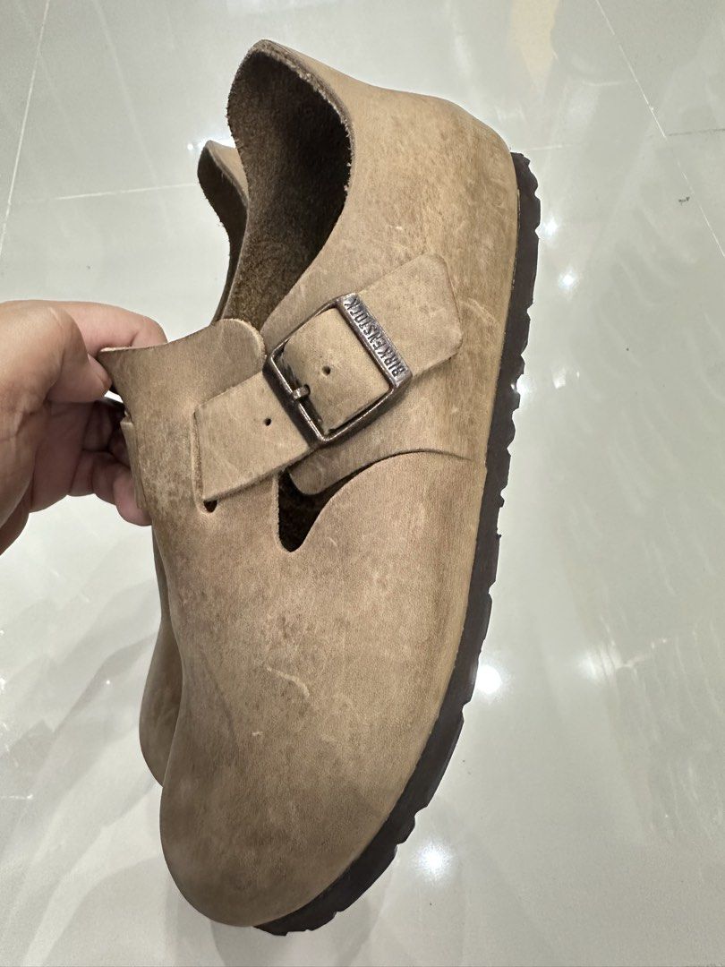 Birkenstock london eu38 (Category: Loafers) located in Paranaque City. Submitted by lovedbyme888 (Listing ID 1464873074, Image 2). Description: Very good condition .