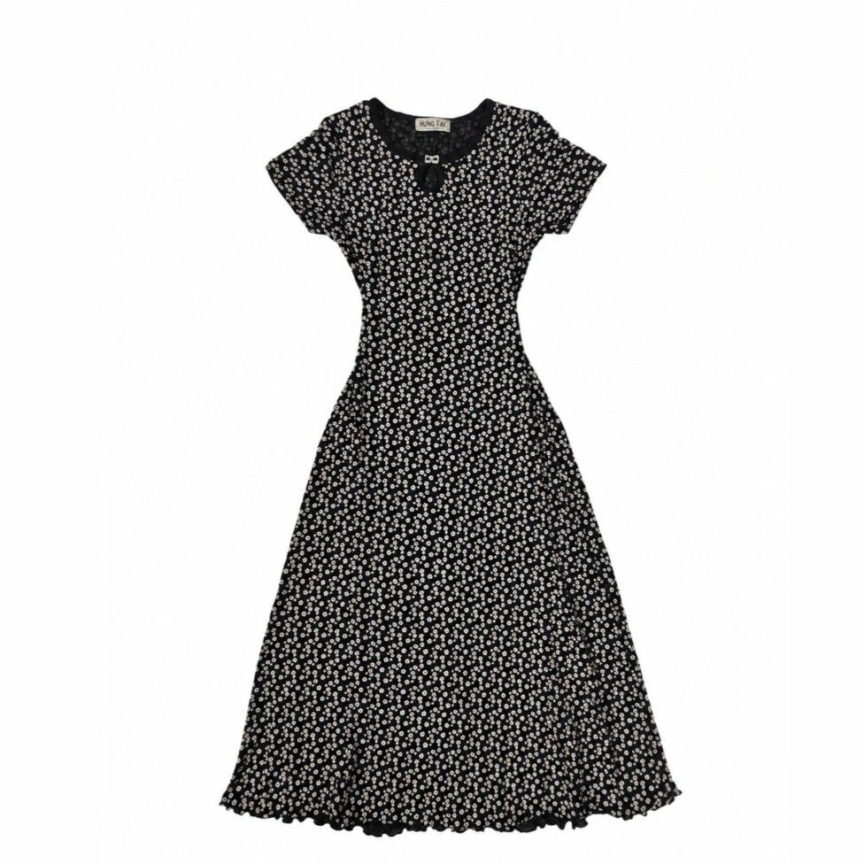 black floral midi dress (Category: Dresses) located in Bulacan. Submitted by angel.decluttersx (Listing ID 1464904121, Image 1). Description: s-m heavy and thick cotton fabric material no issue good quality good as new pa.