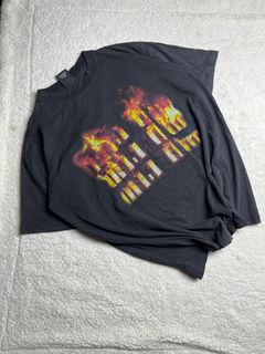 (Category: ) located in . Submitted by carlthriftwearapparel (Listing ID 1464821768, Image 1). Description: .