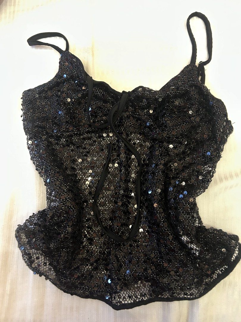 Black Ibiza sparkly top (Category: Sleeveless) located in Manila. Submitted by coquettecosette (Listing ID 1464849544, Image 1). Description: Black ibiza sparkly top🪩🥂 Perfect look for night outs!.