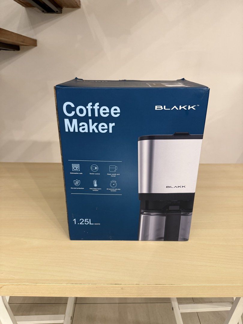 Blakk Coffee Maker (Category: Coffee & Tea Tableware) located in Marikina City. Submitted by cluttermatters (Listing ID 1464952613, Image 1). Description: .