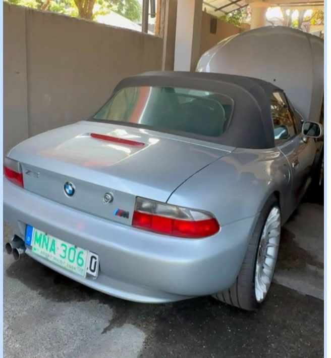 BMW (Category: Announcements) located in Makati City. Submitted by cathymadrid18 (Listing ID 1464773957, Image 3). Description: See photos Negotiable price.