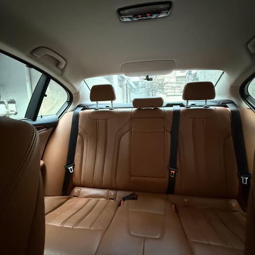 BMW (Category: Used Cars) located in Quezon City. Submitted by seeabroker2-57445 (Listing ID 1464796955, Image 3). Description: 2018 BMW 520D G30 Very Fuel Efficient (Diesel) 50,000 kms For Sale at 1,400,000 Now installed with stock rims.