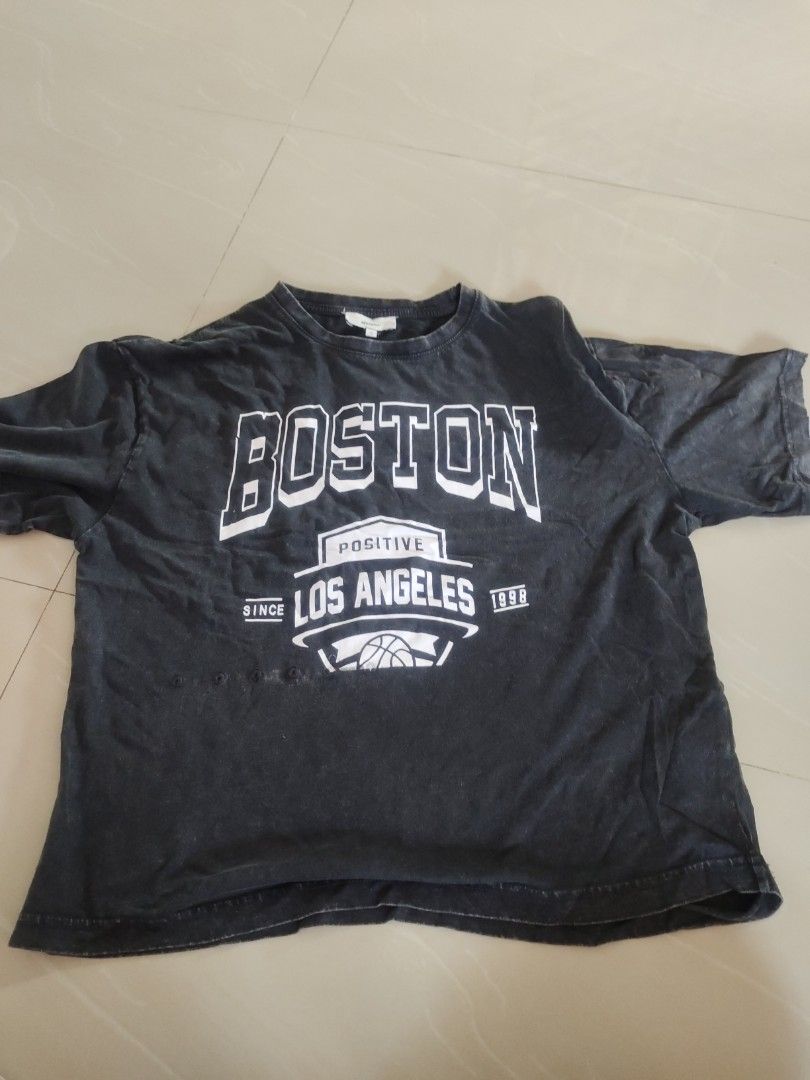 Boston Women shirt (Category: Shirts) located in Aliaga. Submitted by kmapparel (Listing ID 1464778524, Image 1). Description: .