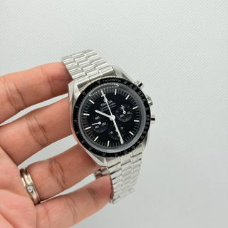 Omega Collection item 1