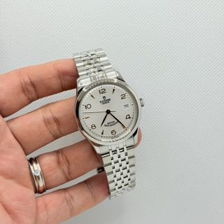Tudor Collection item 1