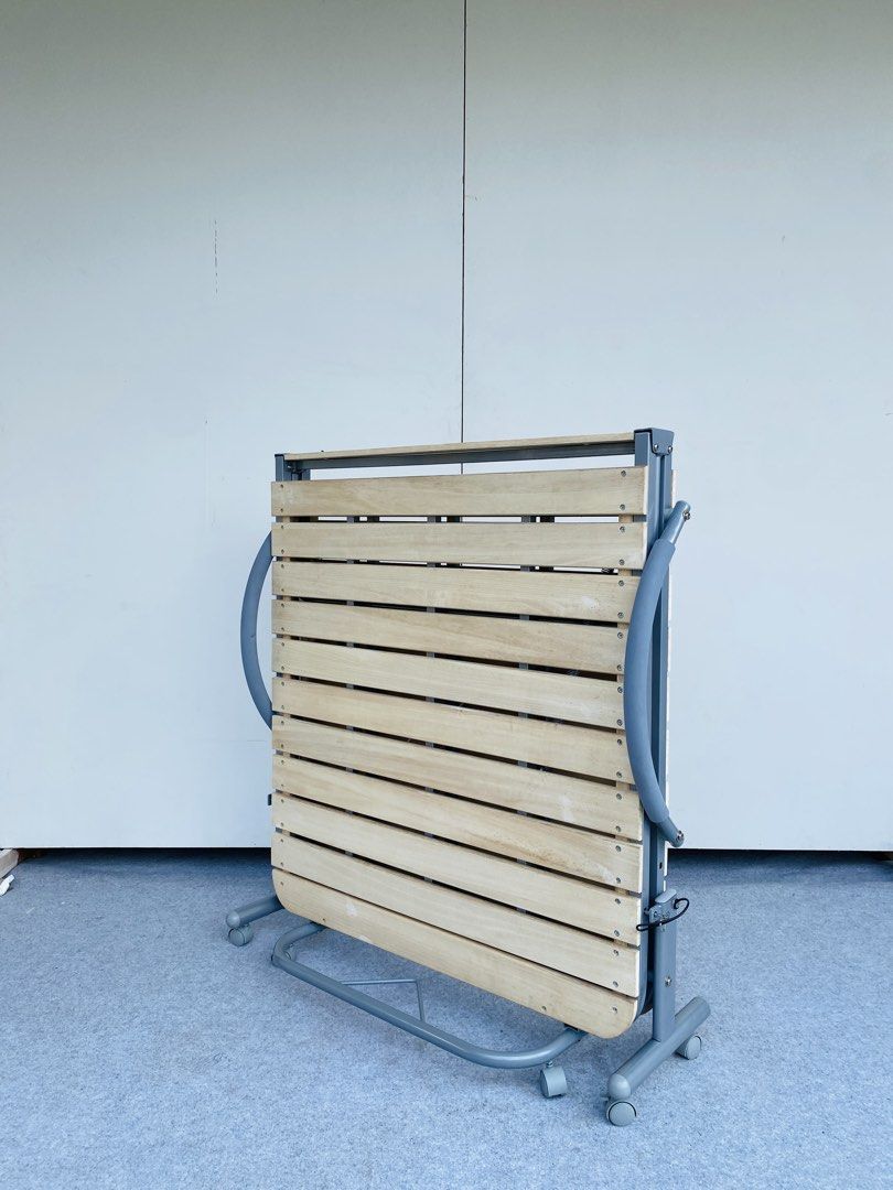 Brand New Folding Bedframe (Category: Bed Frames & Mattresses) located in Manila. Submitted by elliefurnies31 (Listing ID 1464808919, Image 2). Description: "JAPAN SURPLUS" FOLDING BEDFRAME BRAND NEW CONDITION WITH BOX SIZE: 81L" x 36W" x 14-43H" inches (AS-IS ITEM) IN GOOD CONDITION.