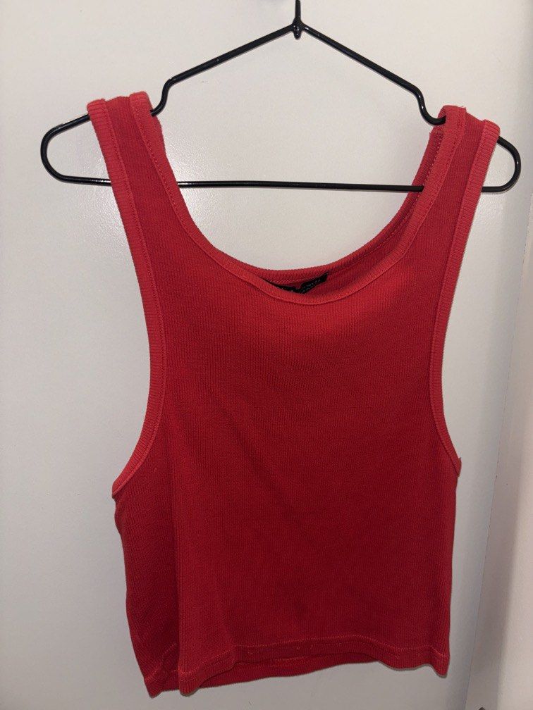 Branded clothes (Category: Dresses) located in San Juan City. Submitted by tropicbling (Listing ID 1464898784, Image 3). Description: ₱50-₱100 each Zara / forever 21.