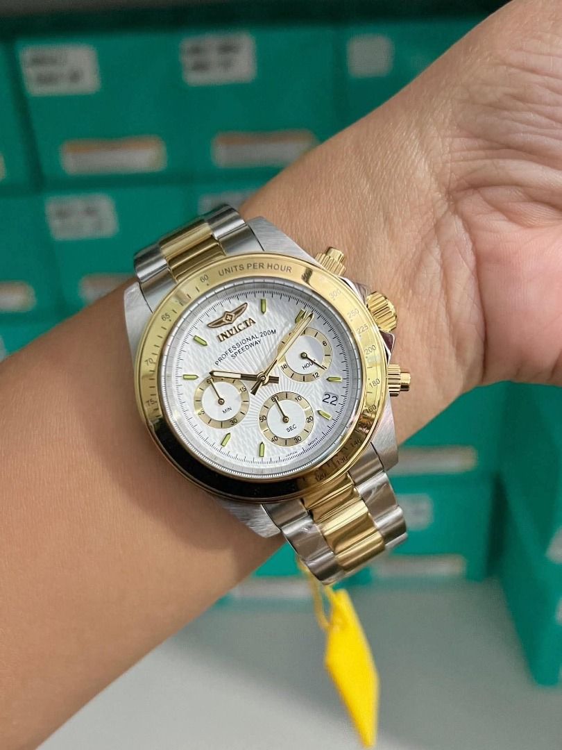 Brandnew NEW ARRIVAL❕ INVICTA Speedway (Category: Men's Watches) located in Quezon City. Submitted by mjmbagsandwatches (Listing ID 1464889696, Image 3). Description: NEW ARRIVAL❕ INVICTA Speedway ✅ 5 7 9 9 each +sf ✅ Size: 40mm ✅ Brandnew 📸 Actual Pictures Posted 📲 PM for orders and inquiries 📌We Ship Nationwide (+SF) 📌No Return, No Exchange 📌If in DOUBT, please DO NOT Transact 📌We are not liable for any LOSS or damaged items due to Courie