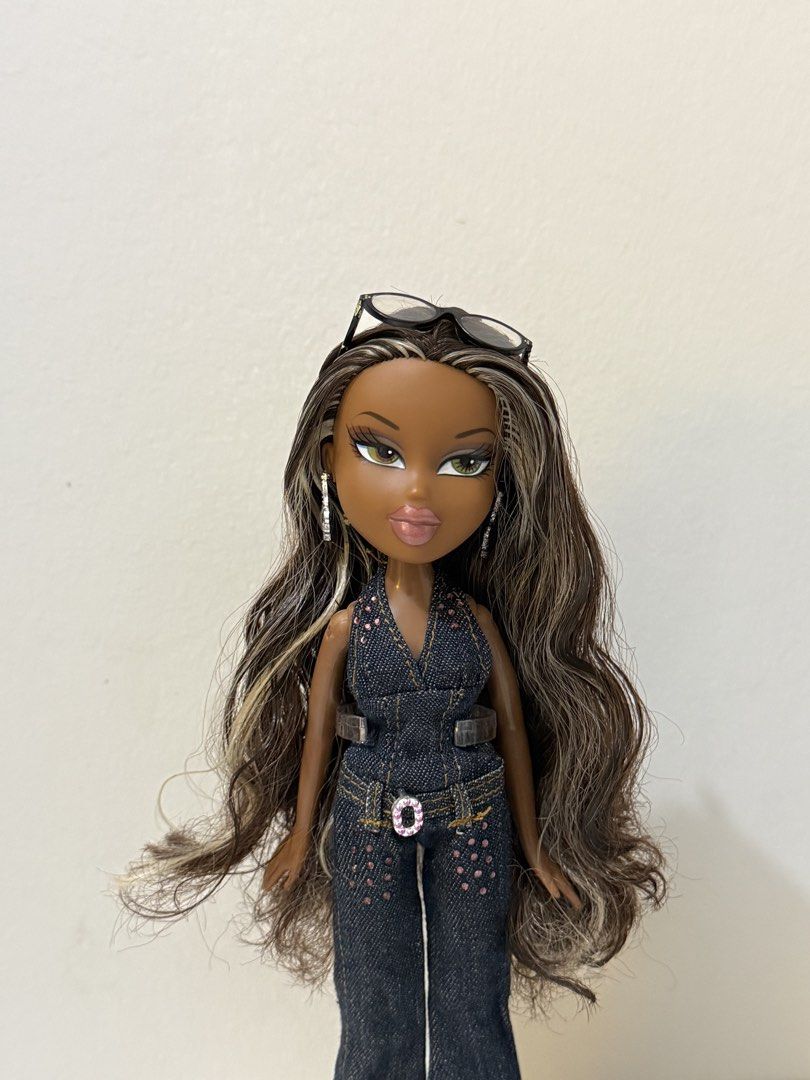 BRATZ WILDLIFE SAFARI SASHA (Category: Kids Toys) located in Davao. Submitted by cutiebratz8683 (Listing ID 1464836996, Image 2). Description: ✨BRATZ WILDLIFE SAFARI SASHA✨ ‼️4500‼️ ‼️lock for 5k‼️ - Please read pinned post before magmine -comment only in the main post - WYSWYG - stand included - with gentle monster clear glasses 📦Shipment and payment - jnt weekend shipping - gcash - strictly no refunds - preloved condition.
