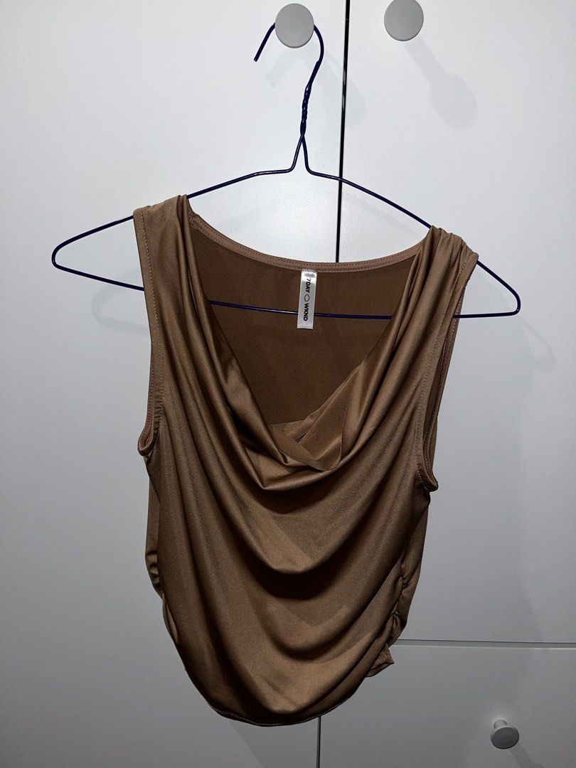 Brown Cowl Neck Top (Category: Blouses) located in Manila. Submitted by theclosetedit126 (Listing ID 1464885871, Image 1). Description: never used bought from TJ MAXX.