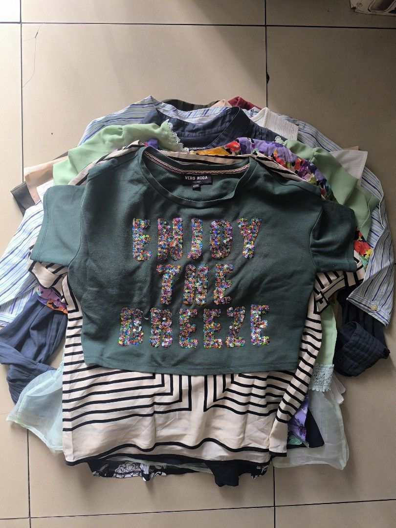 Bundle assorted womens tops A (Category: Blouses) located in Manila. Submitted by lianlim.mail (Listing ID 1464814436, Image 1). Description: Bundle womens tops preloved/ukay take all. pm me for video if you want to see everything in the bundle 350.
