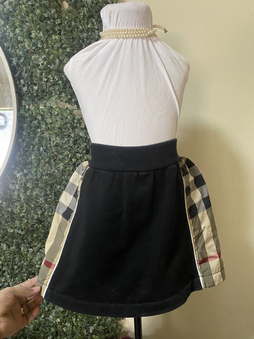 Burberry skirt for kids (Category: Babies & Kids Fashion) located in Manila. Submitted by avathriftedcloset (Listing ID 1464832465, Image 1). Description: Free sf.
