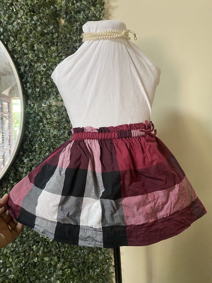 Burberry skirt for kids (Category: Babies & Kids Fashion) located in Manila. Submitted by avathriftedcloset (Listing ID 1464832711, Image 1). Description: Free sf.