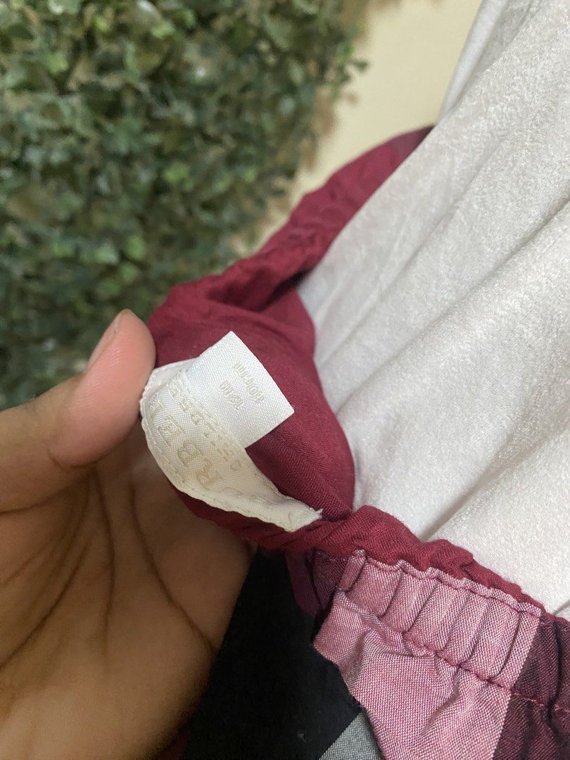 Burberry skirt for kids (Category: Babies & Kids Fashion) located in Manila. Submitted by avathriftedcloset (Listing ID 1464832711, Image 3). Description: Free sf.
