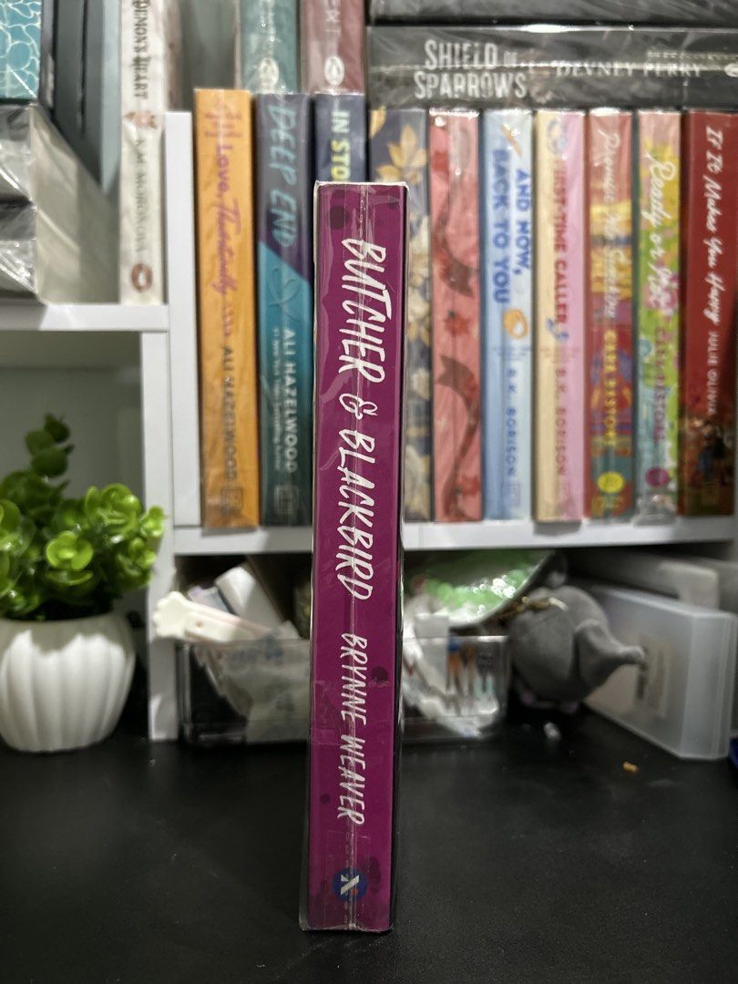 Butcher & Blackbird by Brynne Weaver (Category: Storybooks) located in Manila. Submitted by p.byrie (Listing ID 1464780103, Image 2). Description: Butcher and Blackbird ₱650 - Bnew - Never been read - Resealed RFS: shelf space for new books 📍 Cebu City 🛻 J&T 💰 Maribank/Gotyme .