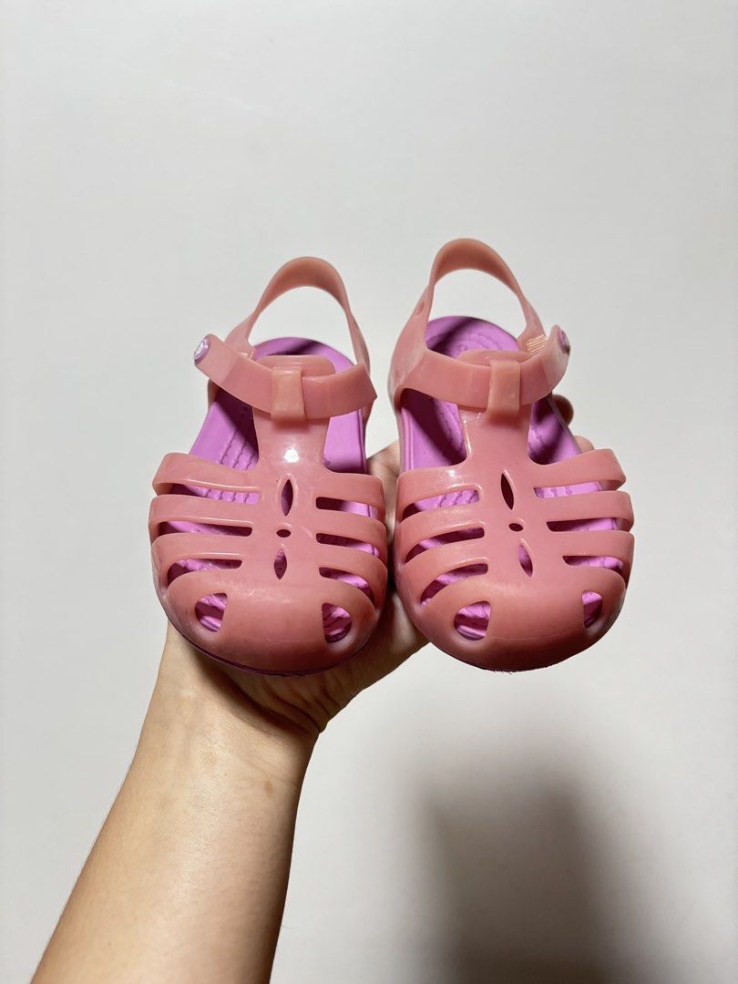 C7 crocs (Category: Babies & Kids Fashion) located in Imus. Submitted by littlebooythriftstore (Listing ID 1464798150, Image 1). Description: Bacoor.