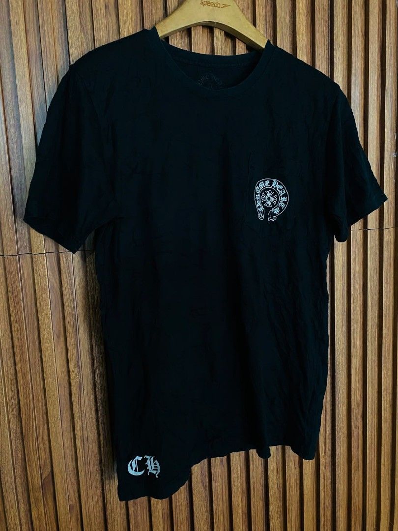 C. H (Category: Luxury Apparel) located in General Santos City (Dadiangas). Submitted by samirabdul00691 (Listing ID 1464934010, Image 3). Description: BRAND➡️ CHROMEHEARTS SIZE➡️ Medium to Large DIMES➡️w20.5/L28 COLOR RATE➡️9.7/10 solid black pah ISSUE➡️none.