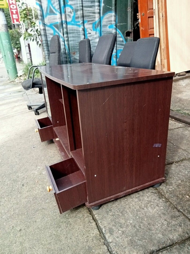 Cabinet Shelves Tv Stand✨ (Category: TV Consoles) located in Quezon City. Submitted by atgeremias313 (Listing ID 1464813293, Image 3). Description: Cabinet Shelves Tv Stand 2nd hand Length - 122cm Width -53cm Height -69cm Price: 2,500 📲0985-887-8973 📌AT GEREMIAS TRADING 313 Quirino Highway, Baesa, QC.