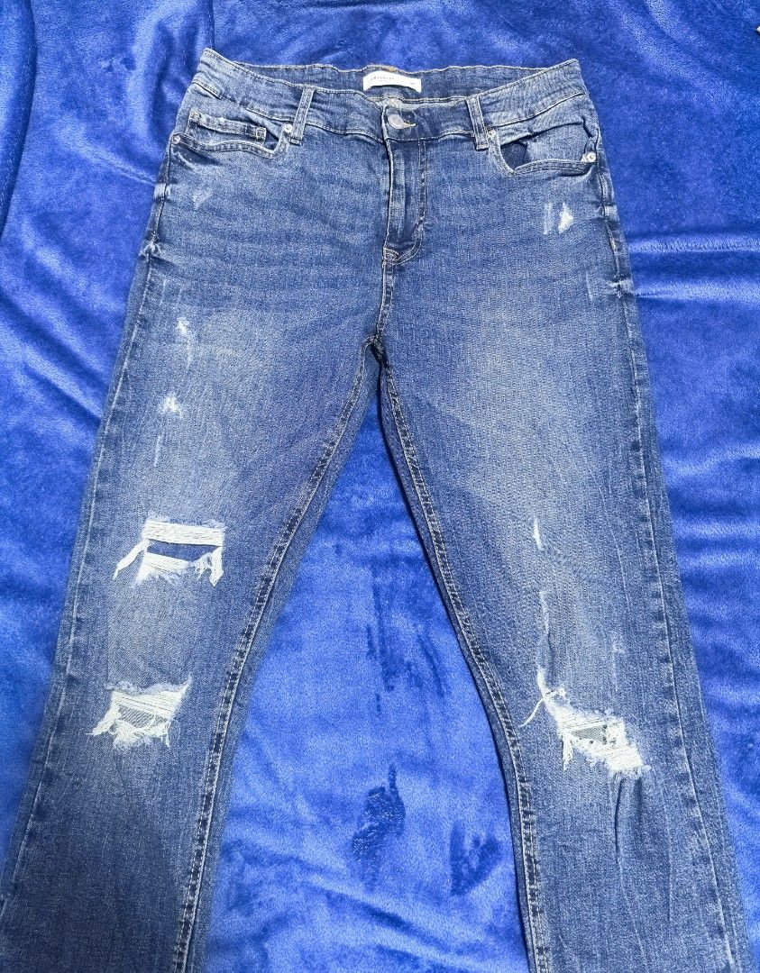 Caliope Jeans, Size 32 (Category: Jeans) located in Naga. Submitted by princessta62477 (Listing ID 1464968870, Image 3). Description: .