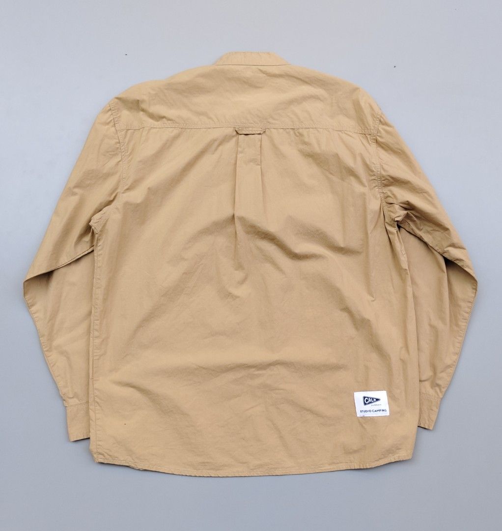CALM outdoors Mandarin collar w/kangaroo front pocket (Category: Coats, Jackets and Outerwear) located in Baguio. Submitted by archival_thrifted.ph. (Listing ID 1464877448, Image 1). Description: FOR SALE‼️ .CALM OUTDOORS MANDARIN COLLAR W/KANGAROO FRONT POCKET .EXCELLENT CONDITION .💯 AUTHENTIC .SIZE LARGE ON TAG .PHP 1700 PLUS SF .❌❌ COP/COD .MOP GCASH .COURIER J&T .BAGUIO AREA .DM FOR SURE BUYER TY.