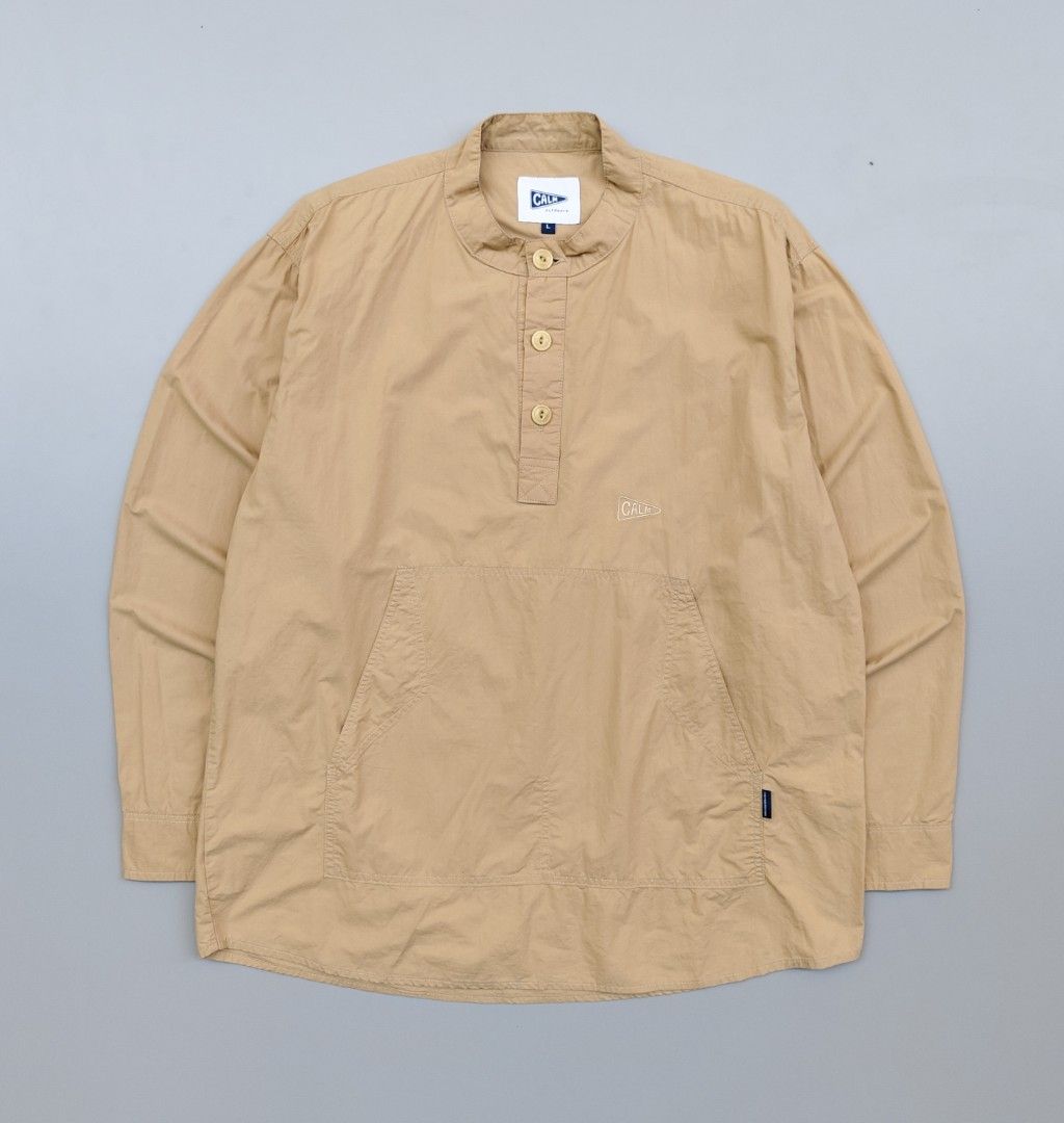 CALM outdoors Mandarin collar w/kangaroo front pocket (Category: Coats, Jackets and Outerwear) located in Baguio. Submitted by archival_thrifted.ph. (Listing ID 1464877448, Image 2). Description: FOR SALE‼️ .CALM OUTDOORS MANDARIN COLLAR W/KANGAROO FRONT POCKET .EXCELLENT CONDITION .💯 AUTHENTIC .SIZE LARGE ON TAG .PHP 1700 PLUS SF .❌❌ COP/COD .MOP GCASH .COURIER J&T .BAGUIO AREA .DM FOR SURE BUYER TY.