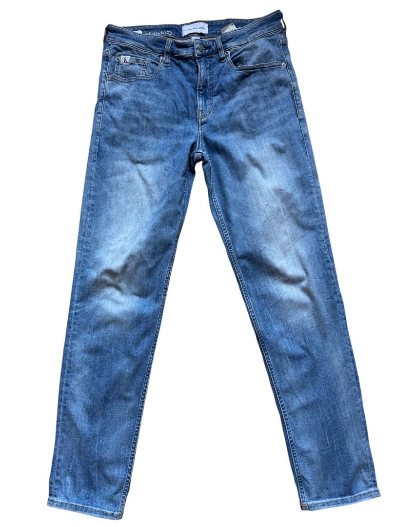 Calvin klein (Category: Jeans) located in Kabankalan. Submitted by secondhandgems2 (Listing ID 1464774738, Image 3). Description: Size 32-33W x 40L x 6.5hem Excellent condition .